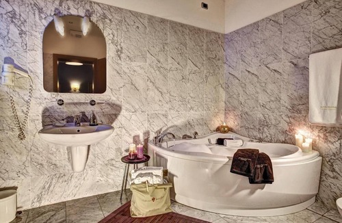 San Martino di Castrozza Hotel | Storico Hotel Regina