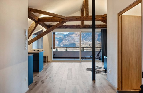 Tramin Apartment | Apartment "Eichhof Wacholder" with Private Covered Terrace, Shared Garden & Wi-Fi