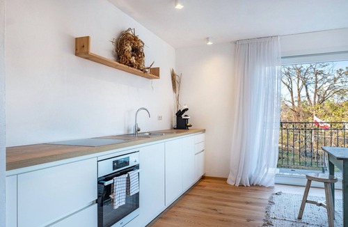 Tramin Apartment | Apartment "Eichhof Lavendel" with Private Open Terrace, Shared Garden & Wi-Fi