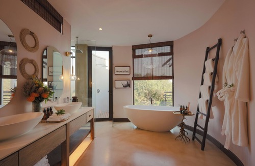 Jozini Hotel | Jumeirah Thanda Safari