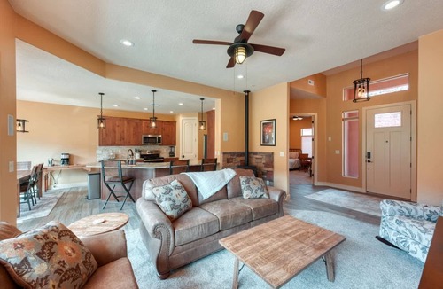 Kanab House | Kanab Retreat Near Zion | Pool, Hot Tub & Views