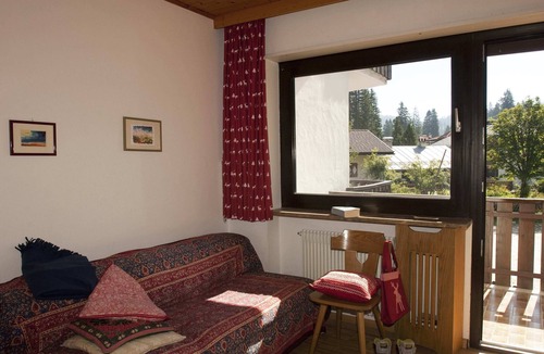 Carezza Apartment | Karersee: an apartment in the Dolomites