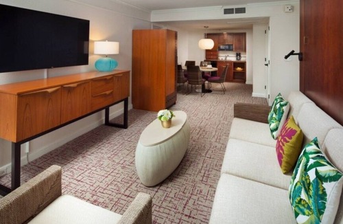 Lihue Condo | Kauai | Kauai Coastal Stay | Pool & Beach