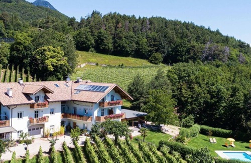 Kurtatsch an der Weinstraße House | Kerschbamerhof Comfortable holiday residence