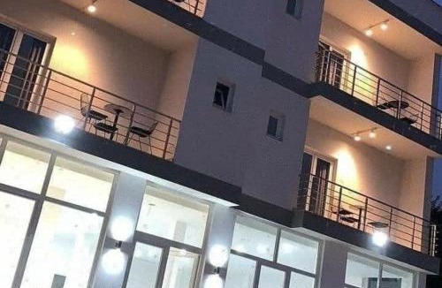 Velipoje Apartment | Kompleksi Tre Shqiponjat