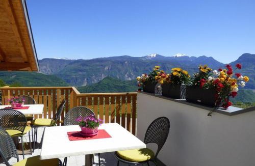 Castelvecchio Alto Apartment | Kristallhof Fewo Bergblick