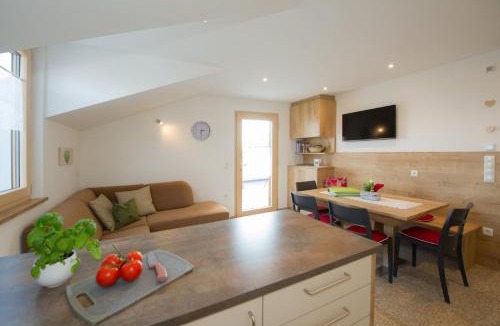 Castelvecchio Alto Apartment | Kristallhof Fewo Bergblick