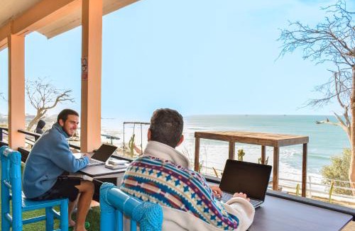 Lobitos Hostel | La Casona de Lobitos - Cowork