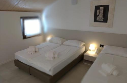 Rovereto House | La Corte Room & Relax