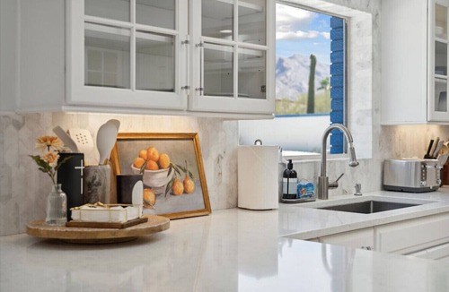 Catalina Foothills Estates House | La Encantada Luxe Desert Retreat