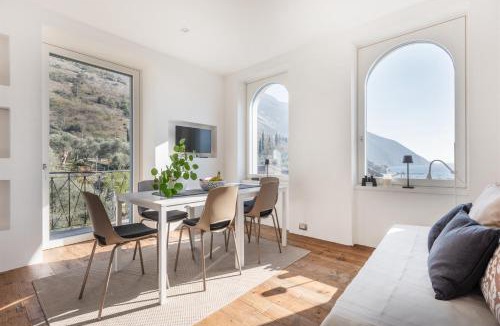 Torbole sul Garda Apartment | La Terrazza del Lago