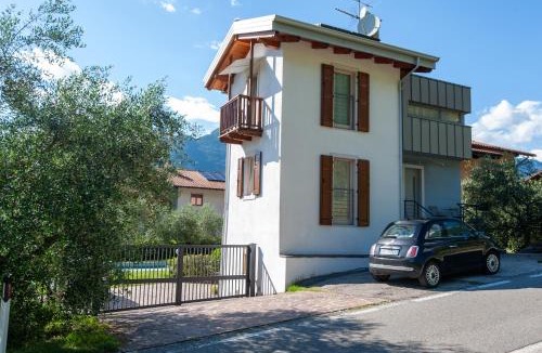 Bolognano-Vignole House | La Torretta, Casa indipendente con parcheggio in zona tranquilla ad Arco