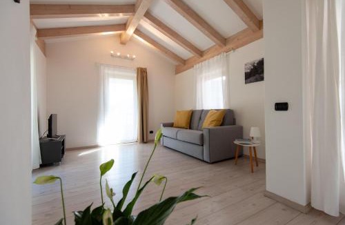 Bolognano-Vignole House | La Torretta, Casa indipendente con parcheggio in zona tranquilla ad Arco