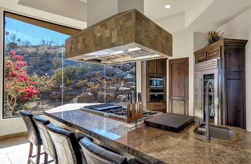 Tucson House | Ladera Vistas - Panoramic Views, Heated Infinity Pool-Spa, Access to Hiking