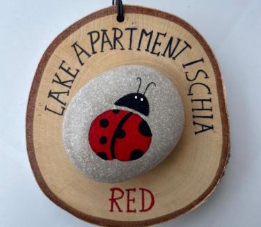 Ischia Apartment | Lake Apartment Ischia Red