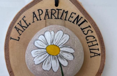 Ischia Apartment | Lake Apartment Ischia White