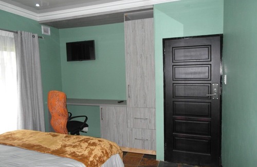 Pietermaritzburg House | Lake Sands Manor