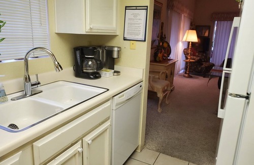 Lake Biltmore Estates Condo | Lakeside Oasis, Centrally Located w/Huge Deck free wifi & Heated Pool