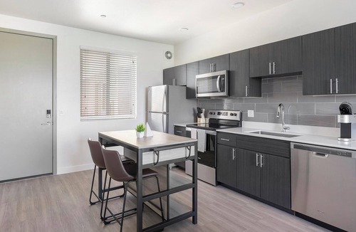 Maryvale Village Apartment | Landing | Amazing 1BD, Gym, Clubhouse