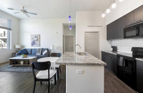 Arrowhead Ranch Apartment | Landing | Chic 1BD, Gym