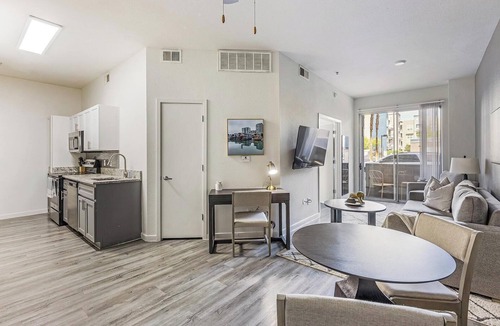 Tempe Apartment | Landing | Incredible 1BD, Clubhouse, Gym