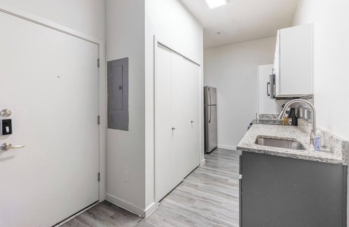 Tempe Apartment | Landing | Incredible 1BD, Clubhouse, Gym