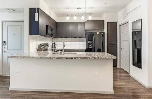 Arrowhead Ranch Apartment | Landing | Modern 1BD, Gym