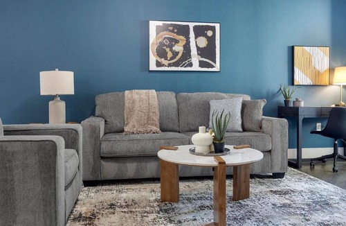 Camelback East Apartment | Landing Stylish 1BD Gym Clubhouse