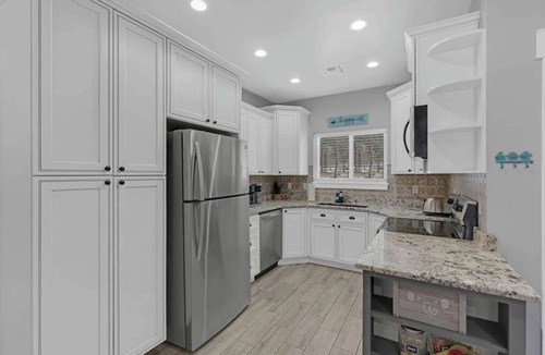 Flagstaff House | Large Flagstaff Retreat w/Hot Tub & Guest Home