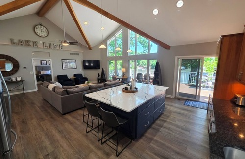 Sunrise Beach House | Large, private, multifamily lake retreat.