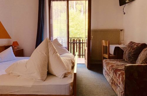 Senale San Felice Bed & Breakfast | Laugen Cafe Pizza BB