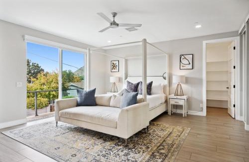 Southwest Village House | Lavish Luxuries in Old Town