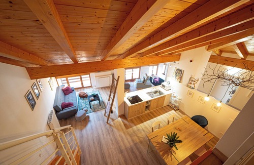Comano Terme Apartment | LE MUSE COMANO TERME HOLIDAY PENTHOUSE