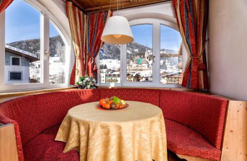 Moena Hotel | Leading Relax Hotel Maria