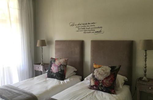 Kloof Bed & Breakfast | Lemon Tree B&B