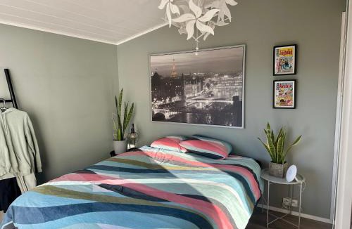 Hafnarfjordur Apartment | Little house in downtown Hafnarfjörður