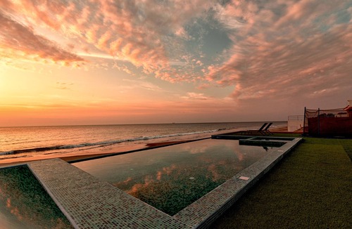Los Organos Villa | LN1 Casa Del Sol Pool, Hot Tub, Sauna Oceanfront