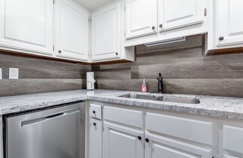 Camelback East Condo | Look No More, Biltmore! 30ni min. Golf Galore!