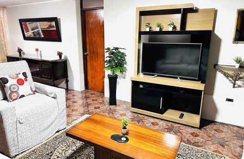Jose Luis Bustamante y Rivero Apartment | Lovely 2-bedroom apartment with WiFi in Jose Luis Bustamante