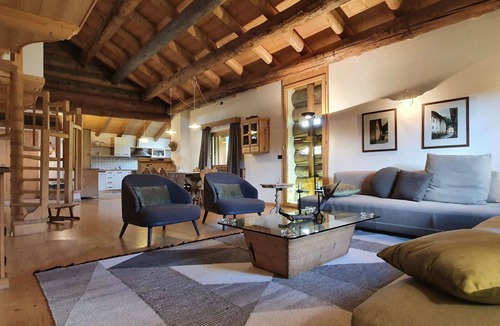 Bellamonte Apartment | Lovely apartment for 10 guests with WIFI, TV and pets allowed