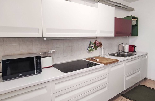 Arco Apartment | Lovely apartment for 4 guests with WIFI, A/C, TV, patio and pets allowed