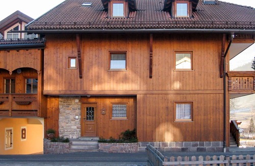 Fontanazzo Apartment | Lovely apartment for 4 guests with WIFI, TV and parking