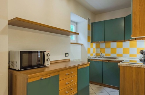 Rabbi Apartment | Lovely apartment for 4 people with WIFI and TV