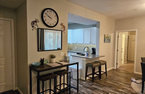 Oro Valley Condo | Lovely ground floor 2 bedroom condo with office