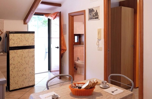 Erchie Apartment | Luana Apartment - Gialu Holiday House