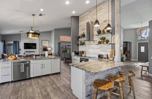 Paradise Park Vista House | LUX Modern Escape: Pool, Putt, Kierland Commons