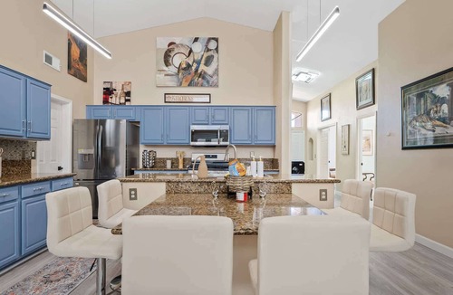 Arizona Skyline Community House | Luxe Mesa Home w/Pool, Yard, Game Room