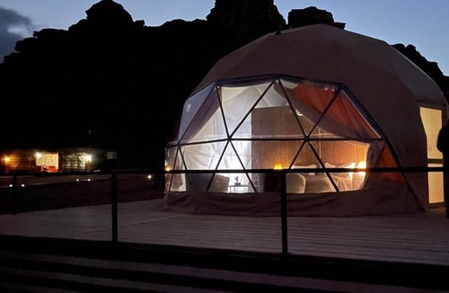 Wadi Rum House | Luxurious Lodge Retreat in Wadi Rum with Private Entrance