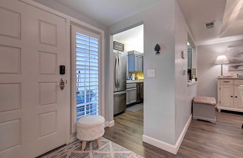 Camelback East House | Luxury 2-bedroom townhome on Biltmore golf course, close to dining and shopping!