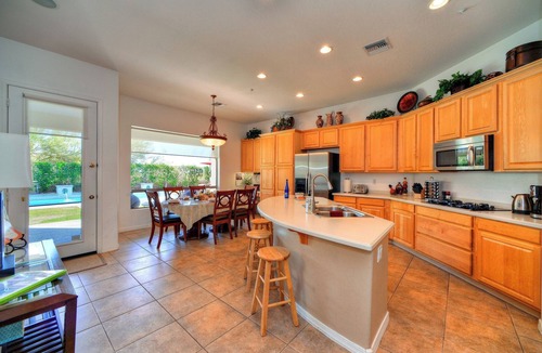 Sienna Canyon Villa | Luxury 4 Beds 3 Bath + TV Rm Private Pool. View! Golf & Trails. Great Location!